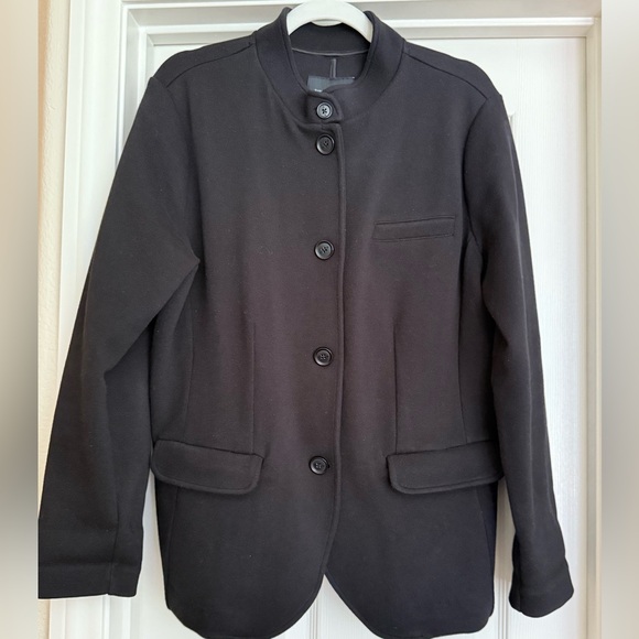 Banana Republic Black Blazer - Picture 3 of 6